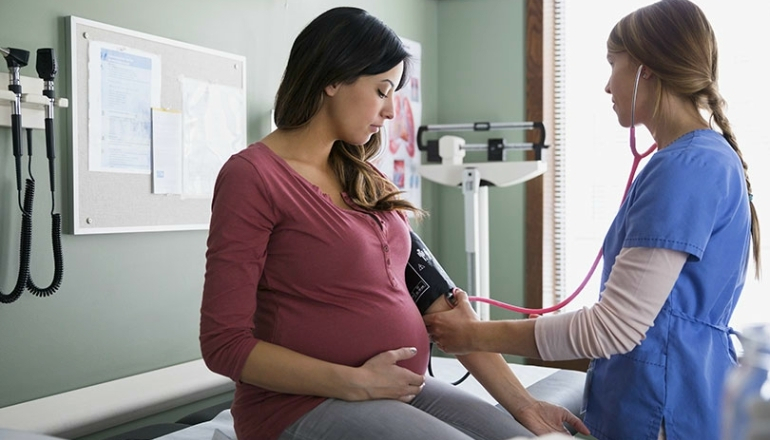 Preeclampsia 7 Symptoms Every Pregnant Woman Should Know Pregnant Life